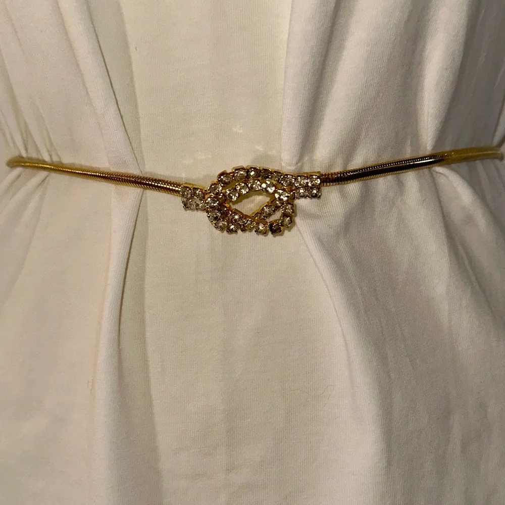 Vintage 80s/90s‎ Shiny Gold Women's Serpentine Belt /Crystal Rhinestone Buckle